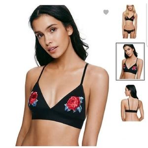 VICTORIA'S SECRET PINK Embroidered Triangle Bralette Rose Med